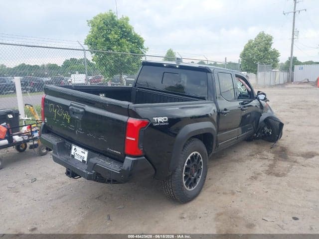 2025 TOYOTA TACOMA HYBRID TRD OFF ROAD 4