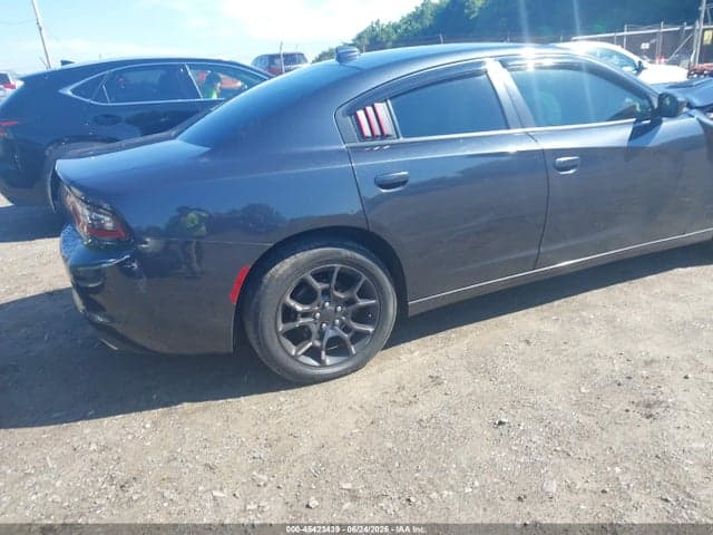 2017 DODGE CHARGER SXT AWD 4