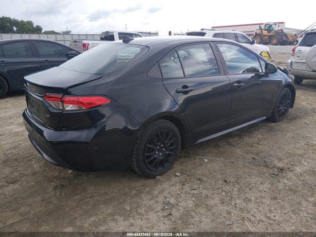 2020 TOYOTA COROLLA LE 4