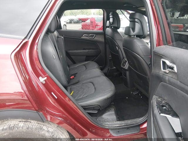 2025 KIA SPORTAGE X-LINE 8