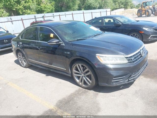 2017 VOLKSWAGEN PASSAT 1.8T R-LINE - 1