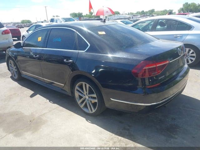 2017 VOLKSWAGEN PASSAT 1.8T R-LINE 3