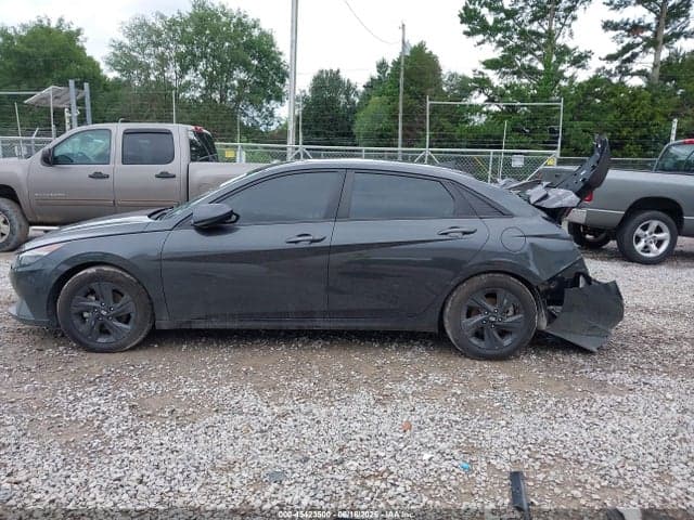 2022 HYUNDAI ELANTRA SEL 14