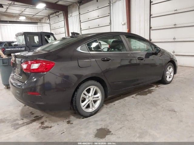 2017 CHEVROLET CRUZE LT AUTO 4