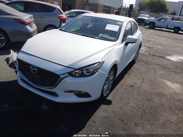 2017 MAZDA MAZDA3 TOURING 2