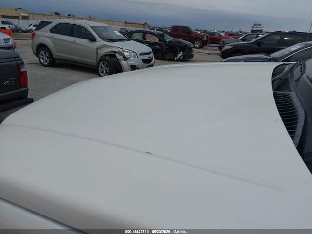 2005 CADILLAC ESCALADE STANDARD 6