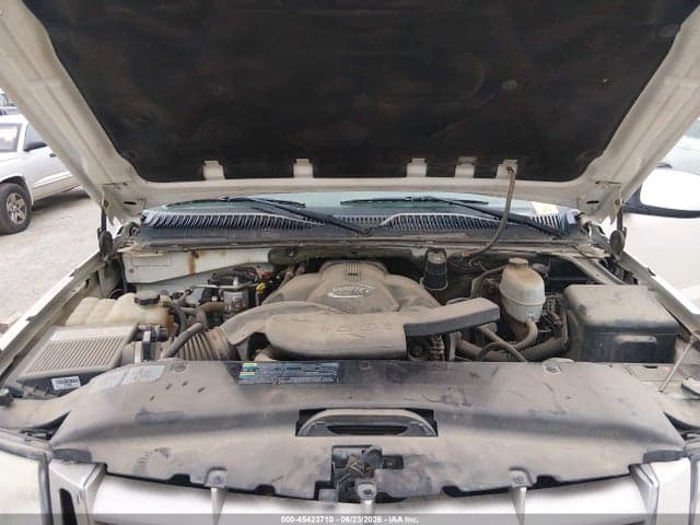 2005 CADILLAC ESCALADE STANDARD 10