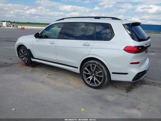 2020 BMW X7 M50I 3