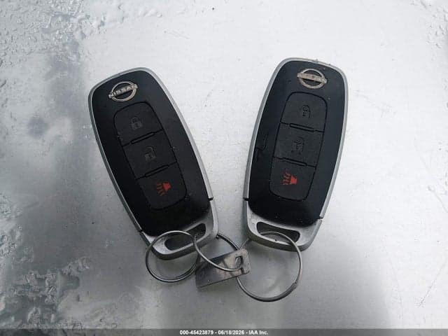 2026 NISSAN LEAF SV+ 11
