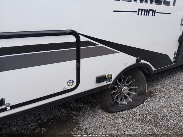 2025 CONNECT MINI CM 6