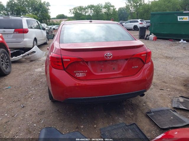 2018 TOYOTA COROLLA XSE 16
