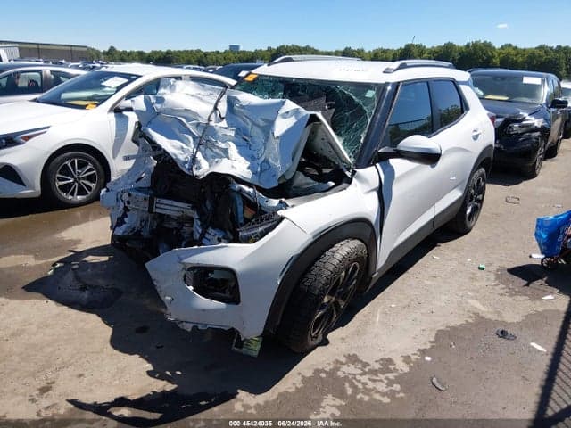 2023 CHEVROLET TRAILBLAZER AWD LT 2