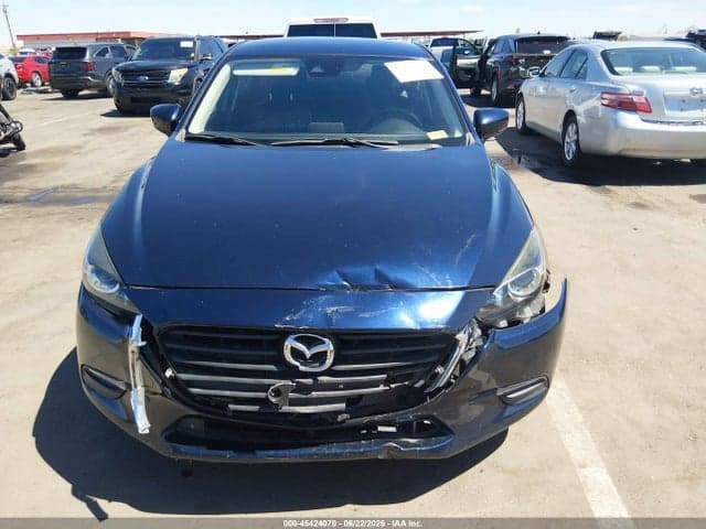 2018 MAZDA MAZDA3 TOURING 12