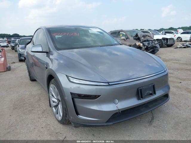 2026 TESLA MODEL Y