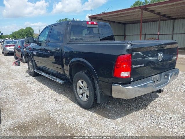 2018 RAM 1500 SLT 3