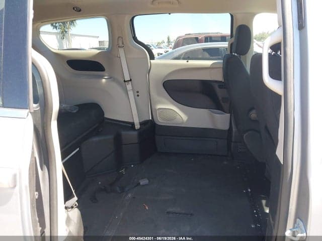 2021 CHRYSLER PACIFICA TOURING 8