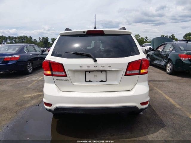 2019 DODGE JOURNEY SE 16