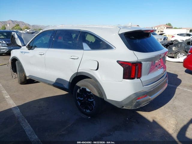 2025 KIA SORENTO S 3