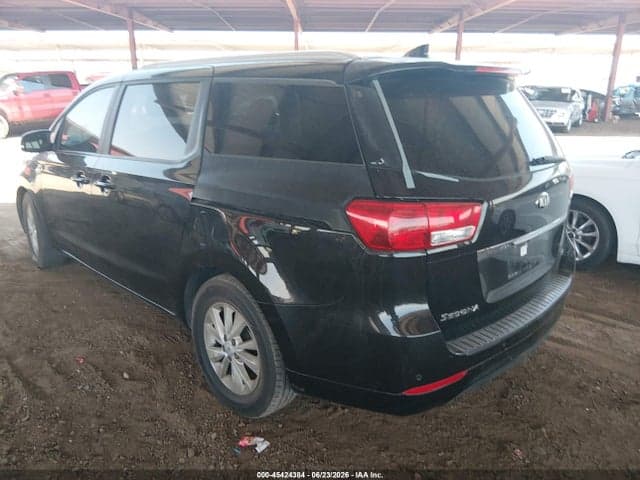 2016 KIA SEDONA LX 3