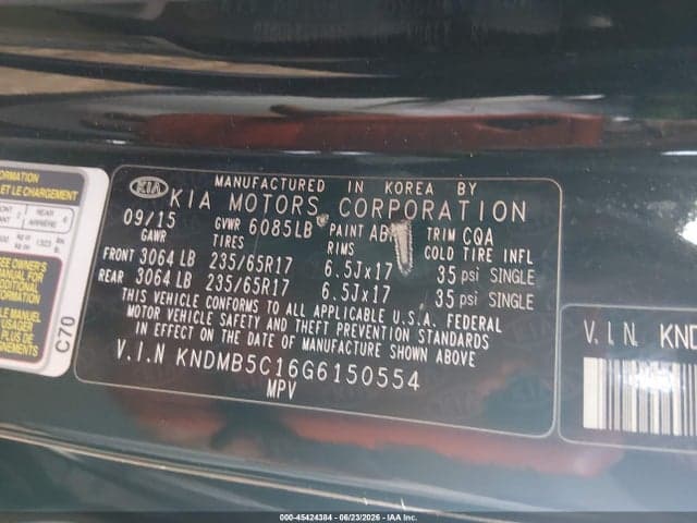 2016 KIA SEDONA LX 9