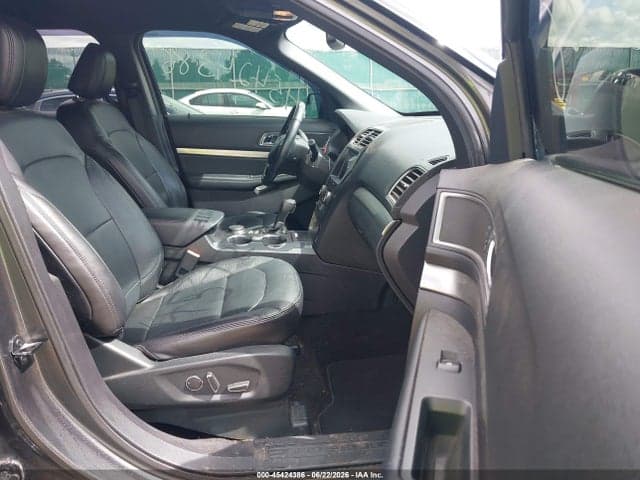 2018 FORD EXPLORER XLT 5