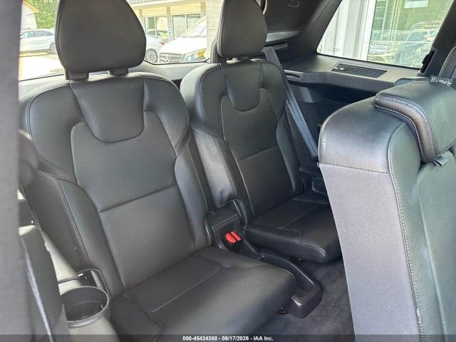 2020 VOLVO XC90 T6 6