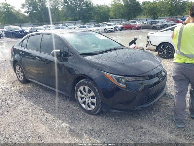 2024 TOYOTA COROLLA LE 1