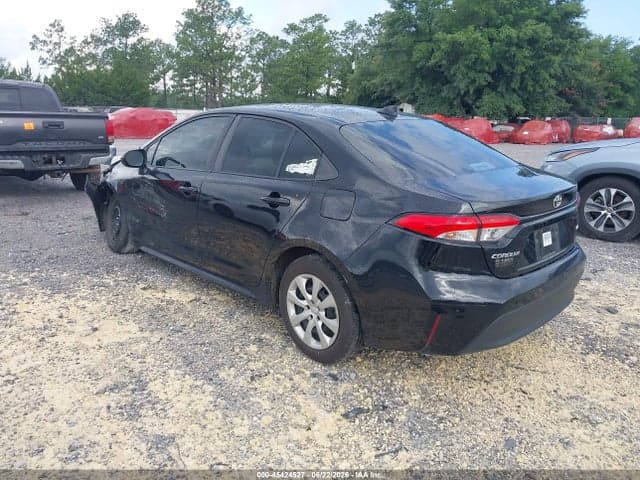 2024 TOYOTA COROLLA LE 3