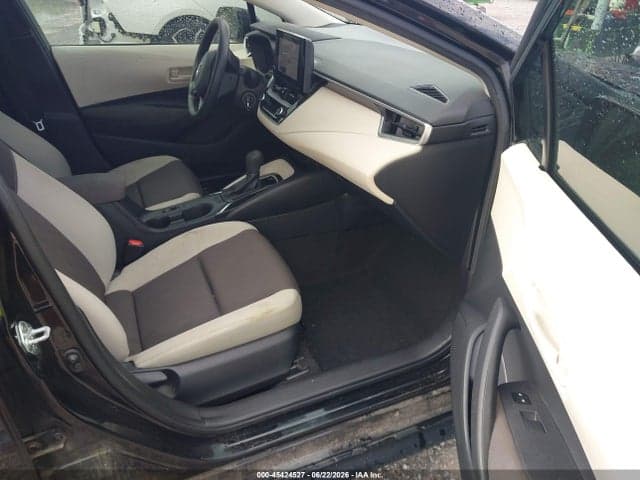 2024 TOYOTA COROLLA LE 5
