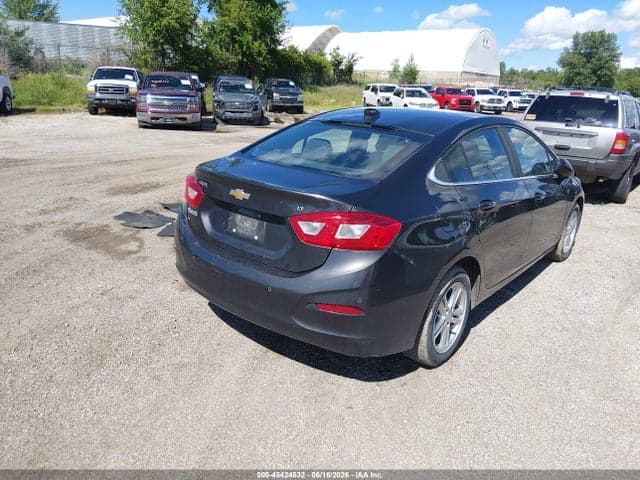 2017 CHEVROLET CRUZE LT AUTO 4