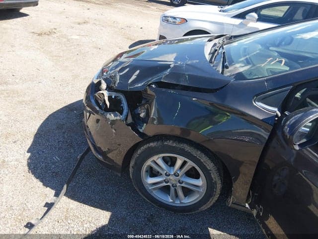 2017 CHEVROLET CRUZE LT AUTO 6