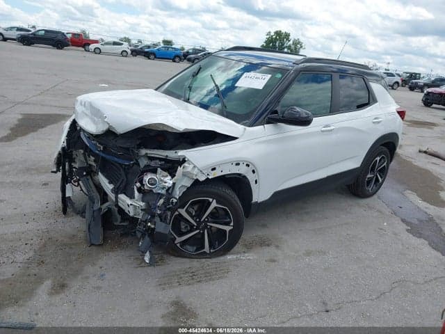 2022 CHEVROLET TRAILBLAZER AWD RS 2