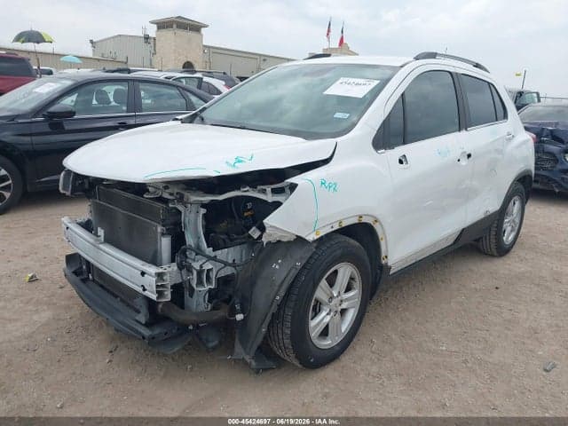 2017 CHEVROLET TRAX LT 2