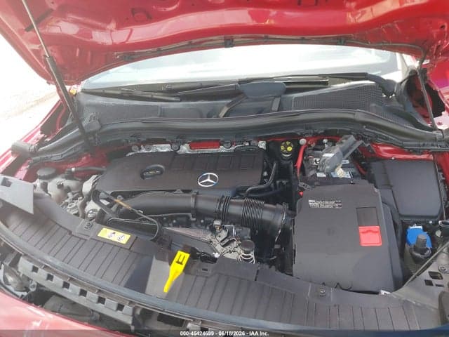 2021 MERCEDES-BENZ GLA 250 10
