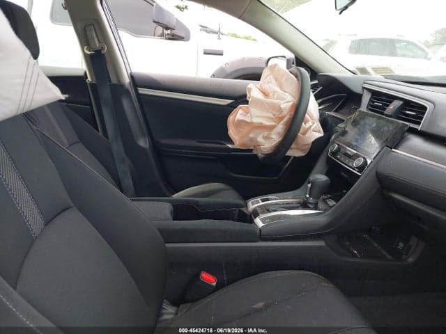 2018 HONDA CIVIC EX 5