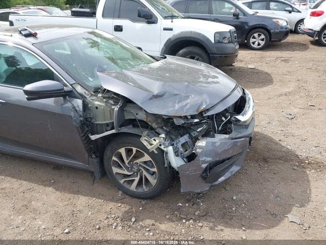 2018 HONDA CIVIC EX 6
