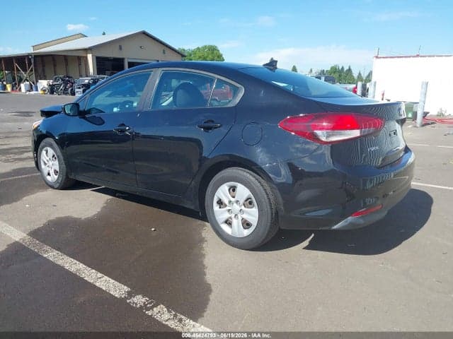 2017 KIA FORTE LX 3