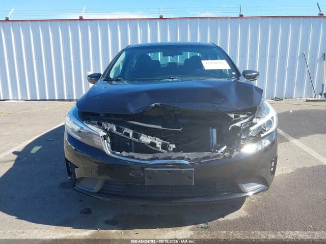2017 KIA FORTE LX 6