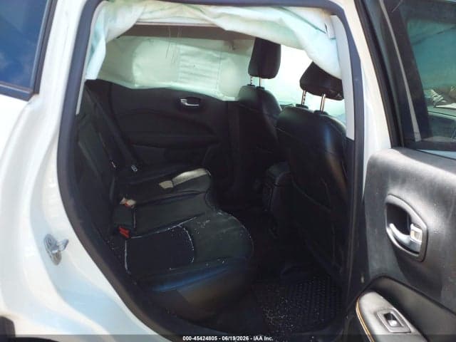 2020 JEEP COMPASS LATITUDE 4X4 8