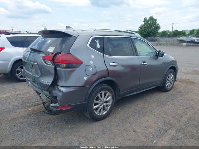 2019 NISSAN ROGUE SV 4