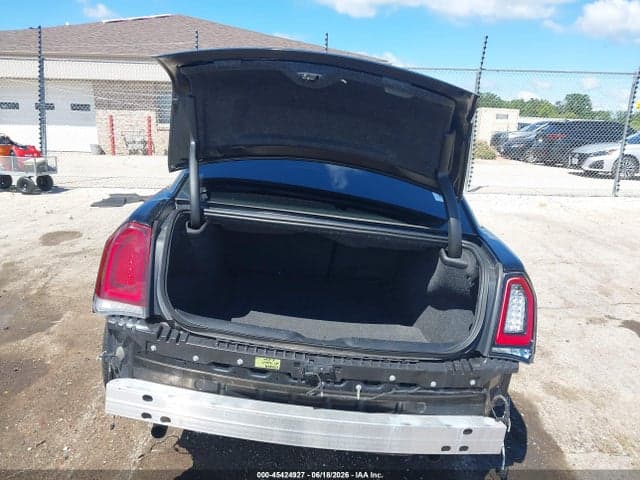 2021 CHRYSLER 300 300S 15