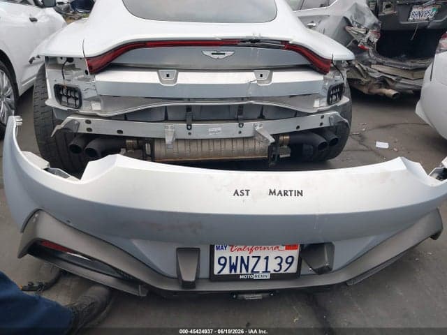 2020 ASTON MARTIN VANTAGE 12