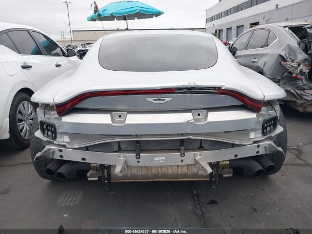 2020 ASTON MARTIN VANTAGE 6