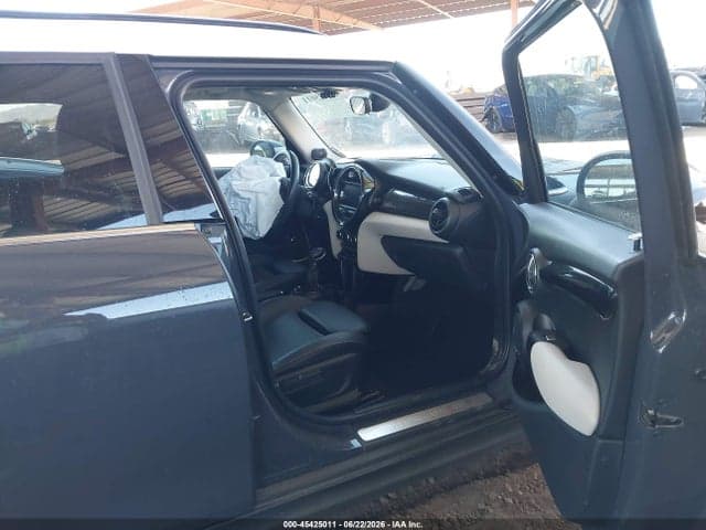 2017 MINI HARDTOP COOPER 5
