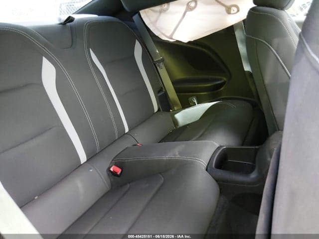 2018 CHEVROLET CAMARO 1LT 8