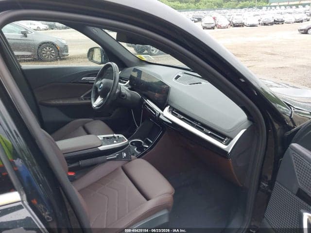 2025 BMW X1 XDRIVE28I 5