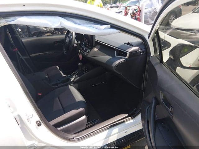 2024 TOYOTA COROLLA LE 5