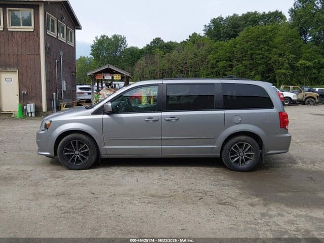 2017 DODGE GRAND CARAVAN GT 14