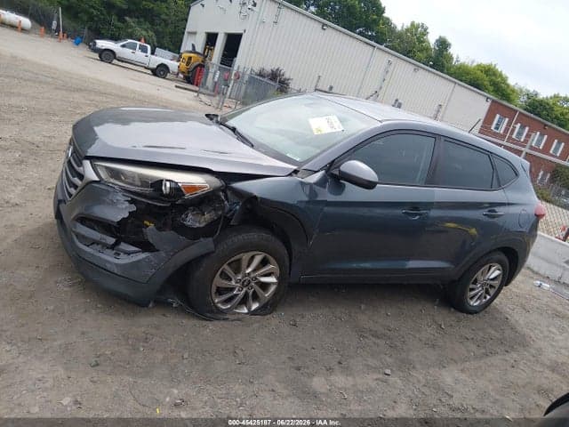 2017 HYUNDAI TUCSON SE 15