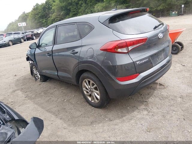2017 HYUNDAI TUCSON SE 3